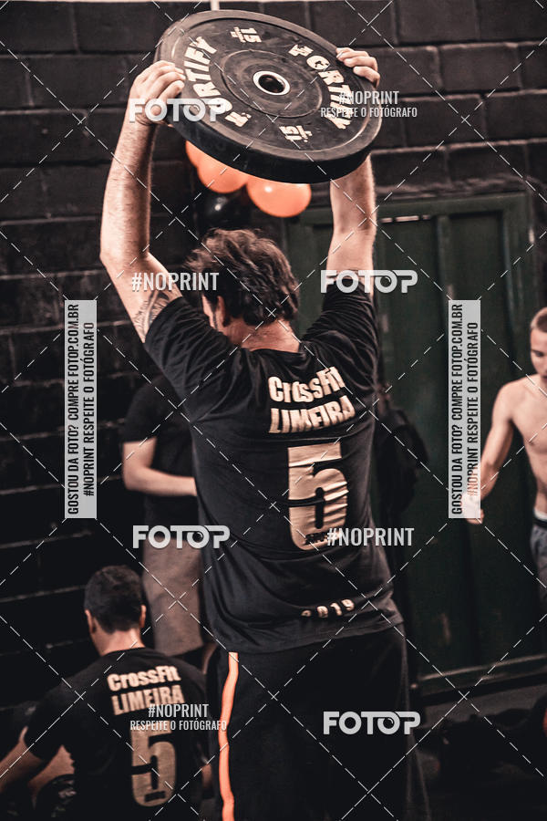 Buy your photos of the eventCROSSFIT LIMEIRA 5 ANOS  on Fotop