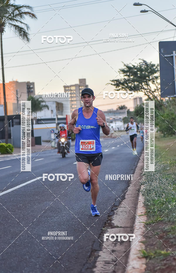 Buy your photos of the event9 Meia Maratona Tribuna Ribeiro on Fotop