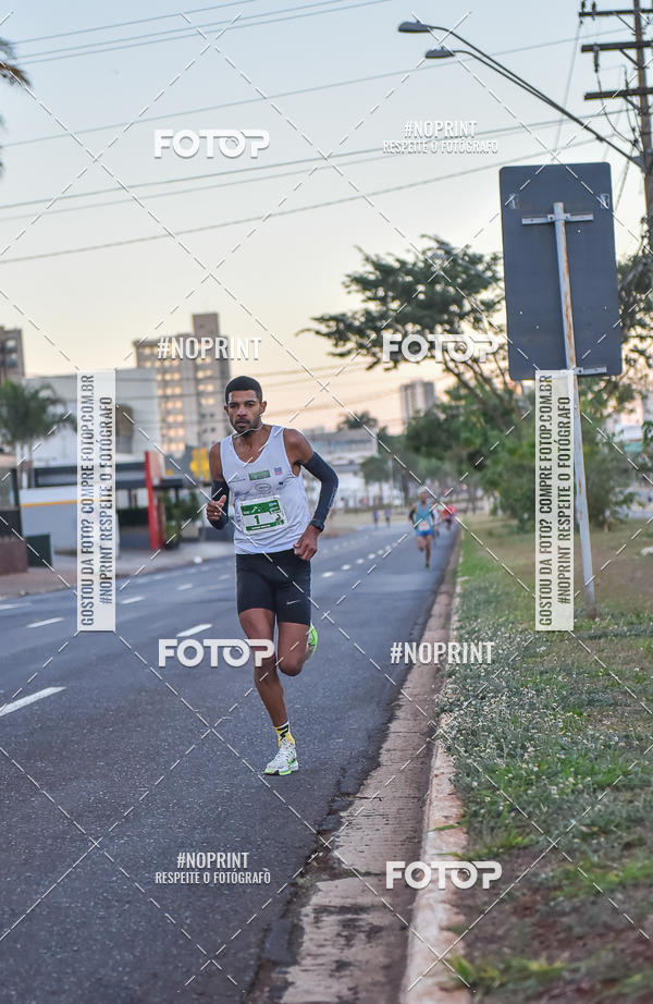 Buy your photos of the event9 Meia Maratona Tribuna Ribeiro on Fotop