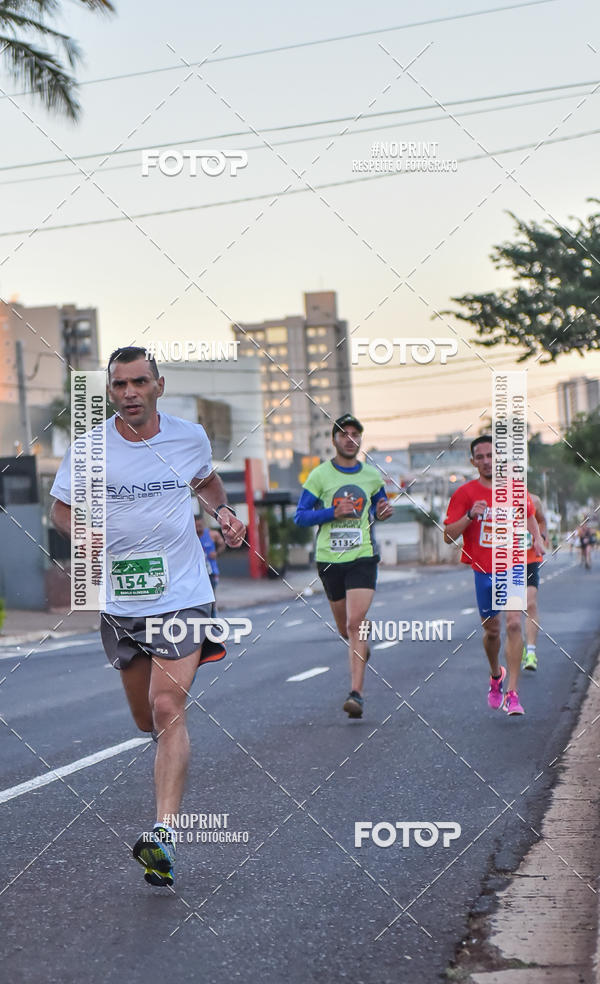 Buy your photos of the event9 Meia Maratona Tribuna Ribeiro on Fotop