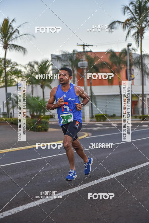 Buy your photos of the event9 Meia Maratona Tribuna Ribeiro on Fotop