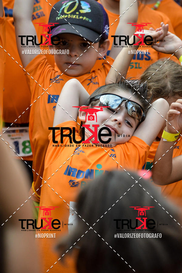 Buy your photos of the eventIronMan 70.3  Fortaleza Kids on Fotop