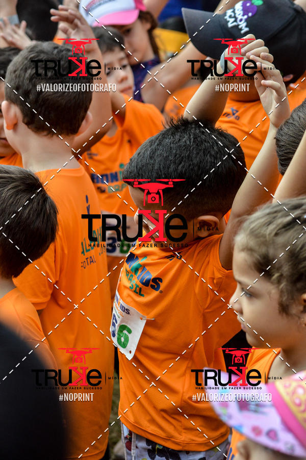 Buy your photos of the eventIronMan 70.3  Fortaleza Kids on Fotop