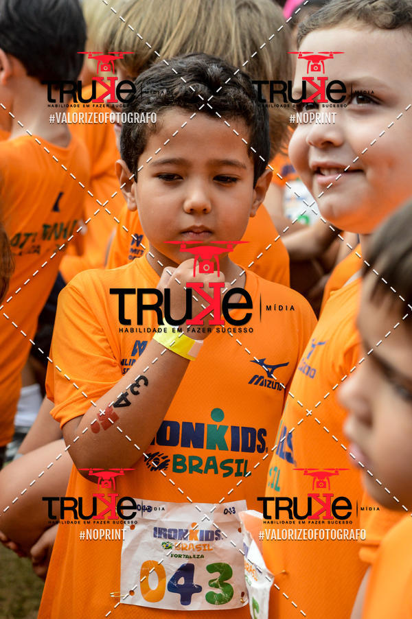 Buy your photos of the eventIronMan 70.3  Fortaleza Kids on Fotop