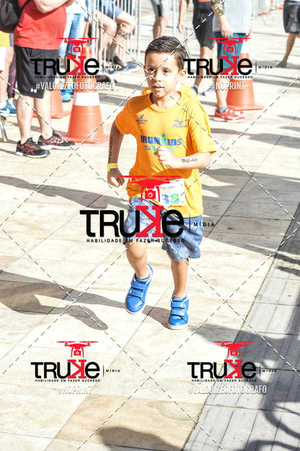 Buy your photos of the eventIronMan 70.3  Fortaleza Kids on Fotop