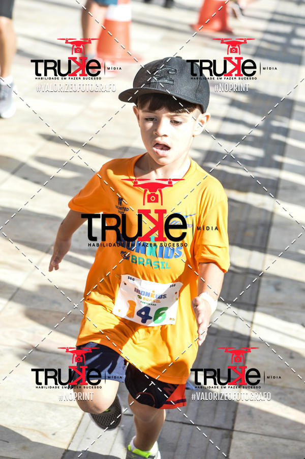 Buy your photos of the eventIronMan 70.3  Fortaleza Kids on Fotop