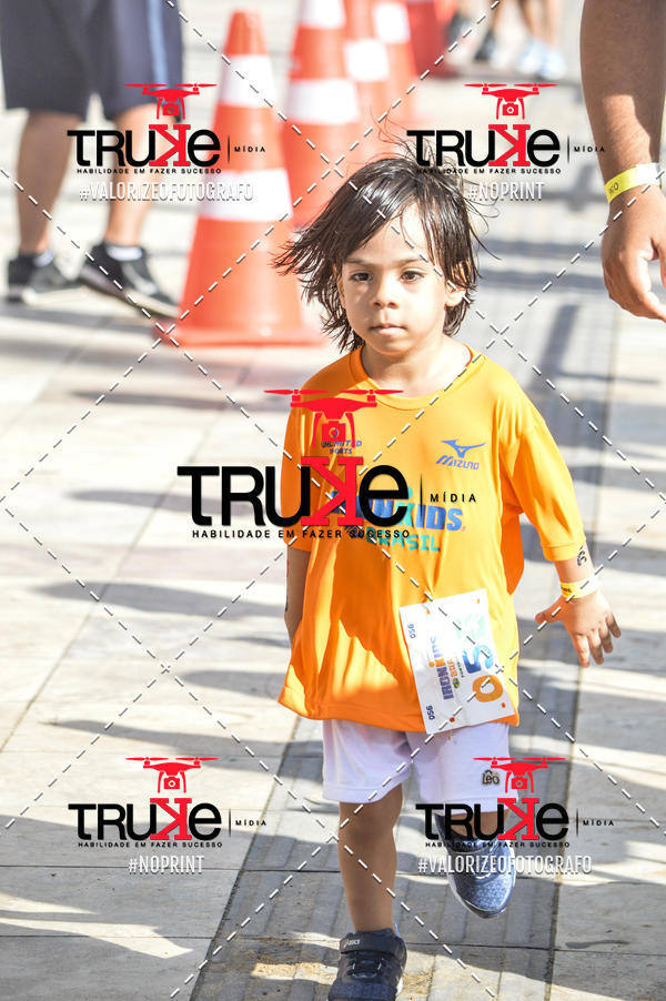 Buy your photos of the eventIronMan 70.3  Fortaleza Kids on Fotop