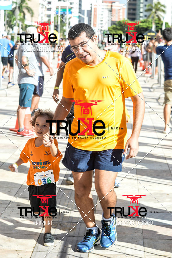 Buy your photos of the eventIronMan 70.3  Fortaleza Kids on Fotop