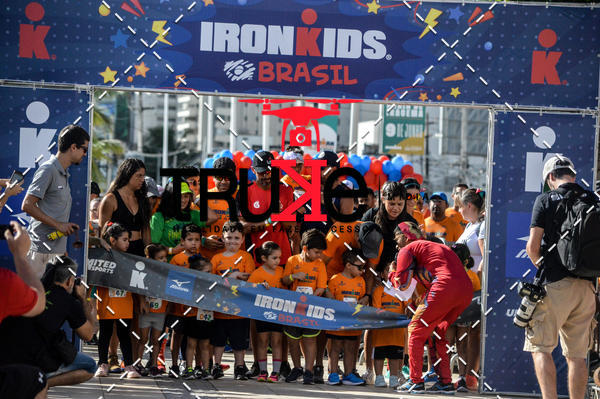 Buy your photos of the eventIronMan 70.3  Fortaleza Kids on Fotop
