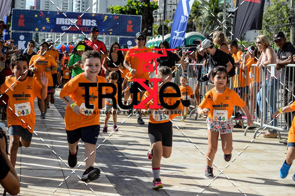 Buy your photos of the eventIronMan 70.3  Fortaleza Kids on Fotop