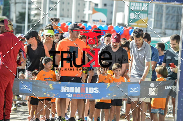 Buy your photos of the eventIronMan 70.3  Fortaleza Kids on Fotop