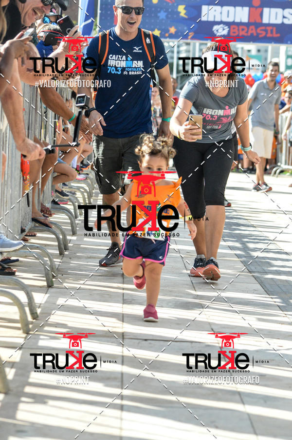 Buy your photos of the eventIronMan 70.3  Fortaleza Kids on Fotop