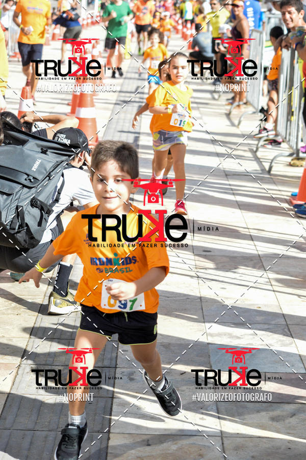 Buy your photos of the eventIronMan 70.3  Fortaleza Kids on Fotop
