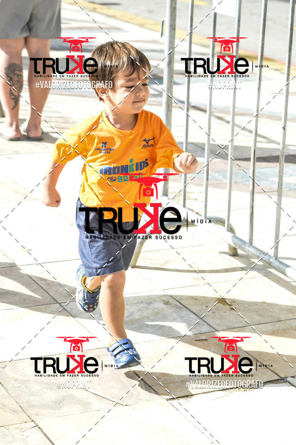 Buy your photos of the eventIronMan 70.3  Fortaleza Kids on Fotop