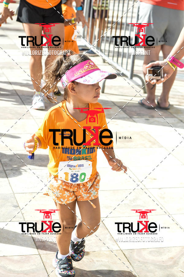 Buy your photos of the eventIronMan 70.3  Fortaleza Kids on Fotop