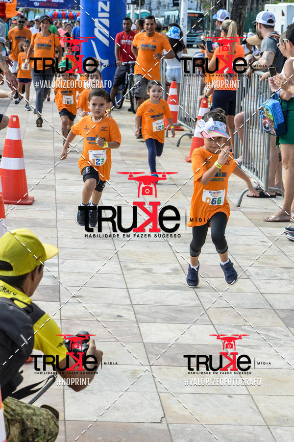 Buy your photos of the eventIronMan 70.3  Fortaleza Kids on Fotop