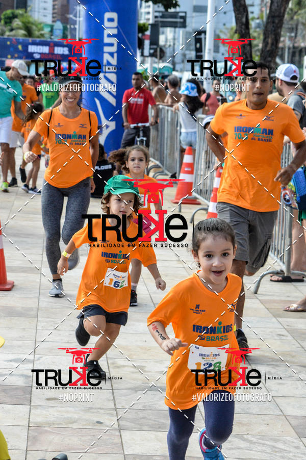 Buy your photos of the eventIronMan 70.3  Fortaleza Kids on Fotop