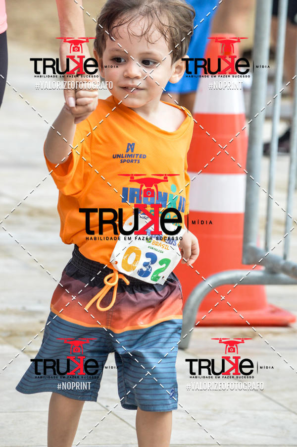 Buy your photos of the eventIronMan 70.3  Fortaleza Kids on Fotop