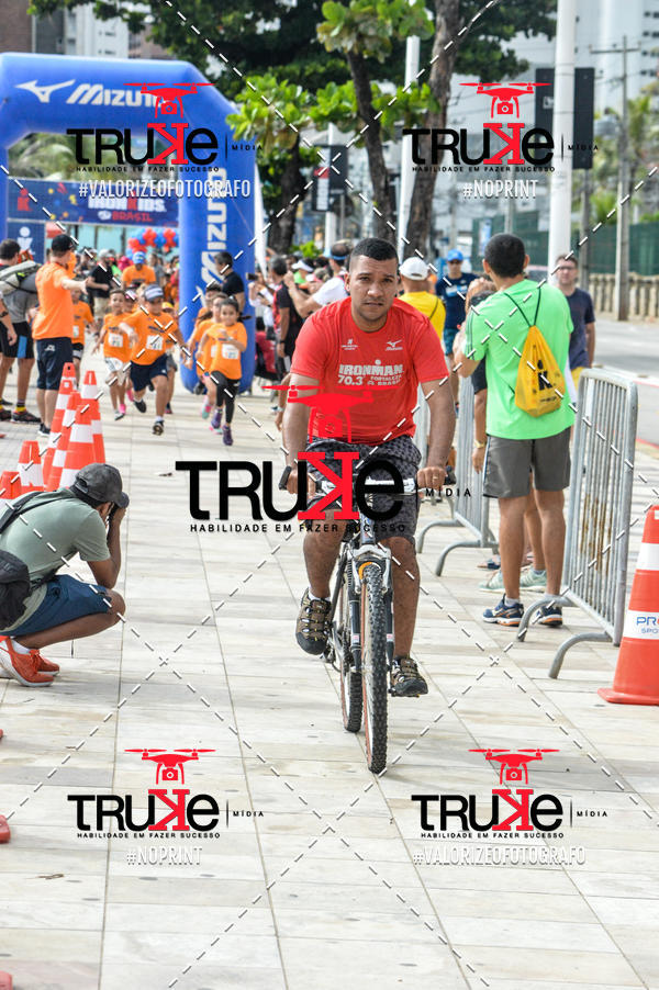Buy your photos of the eventIronMan 70.3  Fortaleza Kids on Fotop