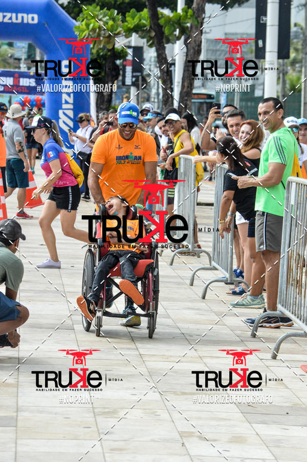 Buy your photos of the eventIronMan 70.3  Fortaleza Kids on Fotop