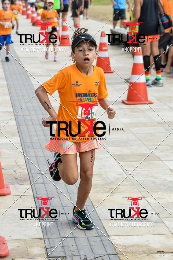 Buy your photos of the eventIronMan 70.3  Fortaleza Kids on Fotop