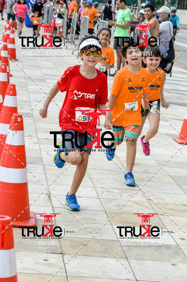Buy your photos of the eventIronMan 70.3  Fortaleza Kids on Fotop
