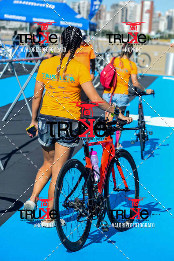 Buy your photos of the eventBike Check in IronMan 70.3  Fortaleza on Fotop