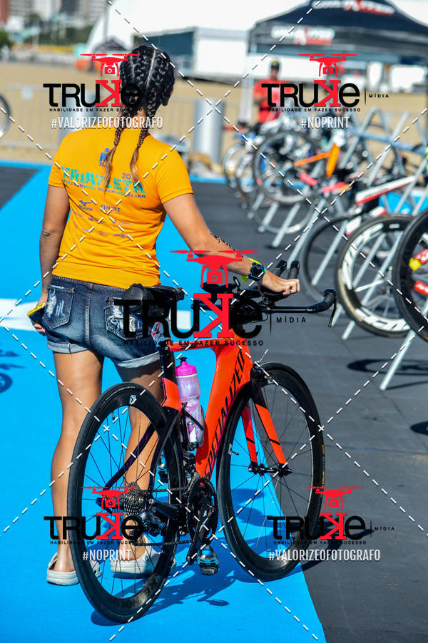 Buy your photos of the eventBike Check in IronMan 70.3  Fortaleza on Fotop