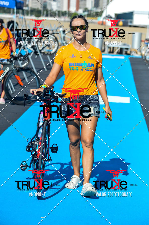 Buy your photos of the eventBike Check in IronMan 70.3  Fortaleza on Fotop