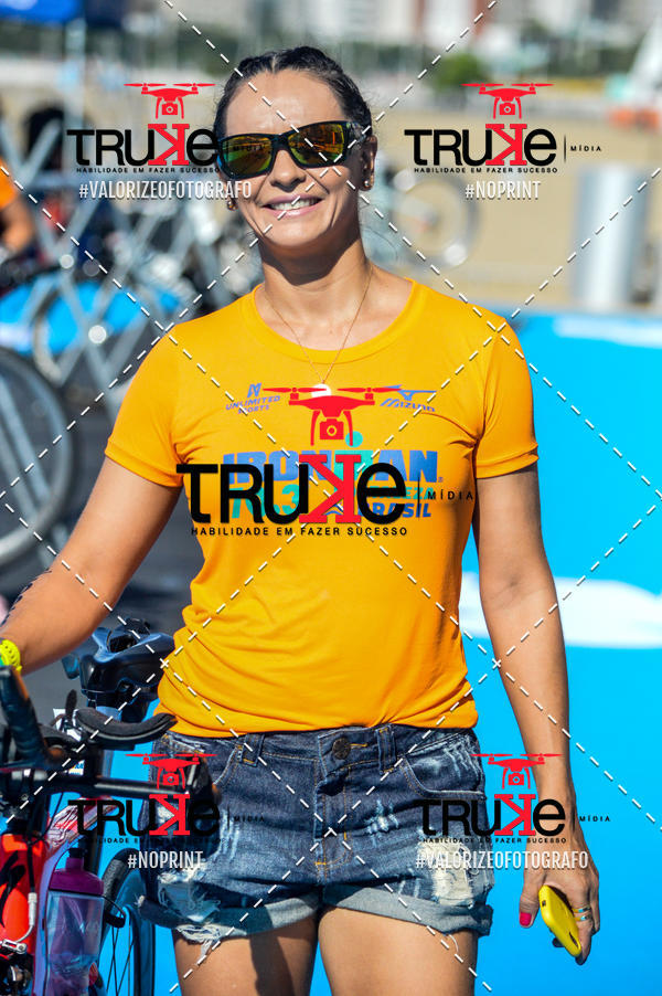 Buy your photos of the eventBike Check in IronMan 70.3  Fortaleza on Fotop