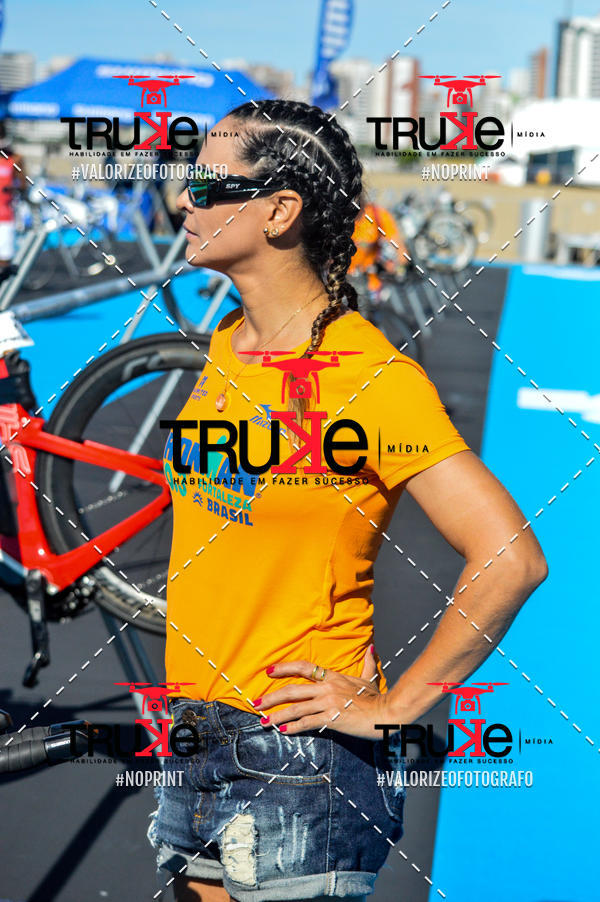 Buy your photos of the eventBike Check in IronMan 70.3  Fortaleza on Fotop