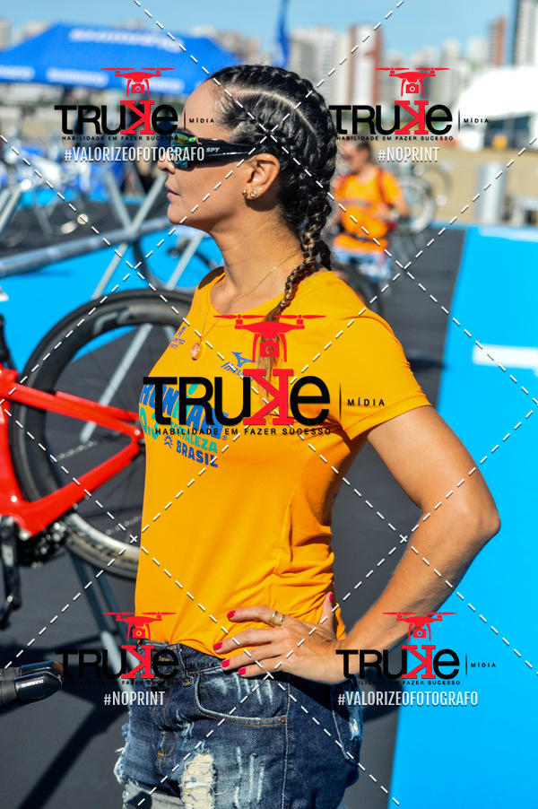 Buy your photos of the eventBike Check in IronMan 70.3  Fortaleza on Fotop