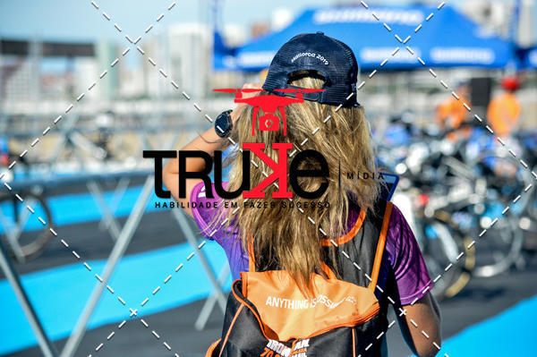 Compra tus fotos del eventoBike Check in IronMan 70.3  Fortaleza En Fotop