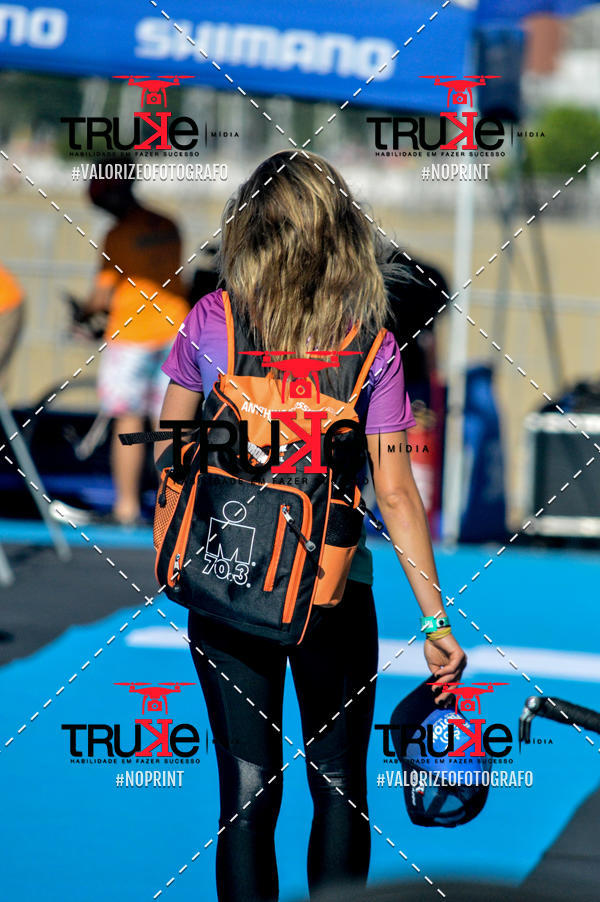 Compra tus fotos del eventoBike Check in IronMan 70.3  Fortaleza En Fotop