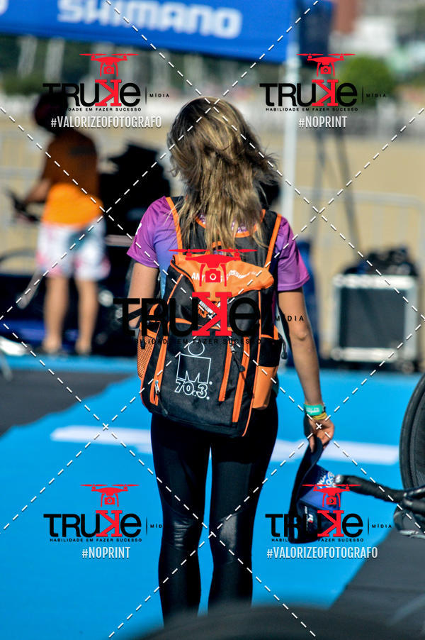 Compra tus fotos del eventoBike Check in IronMan 70.3  Fortaleza En Fotop