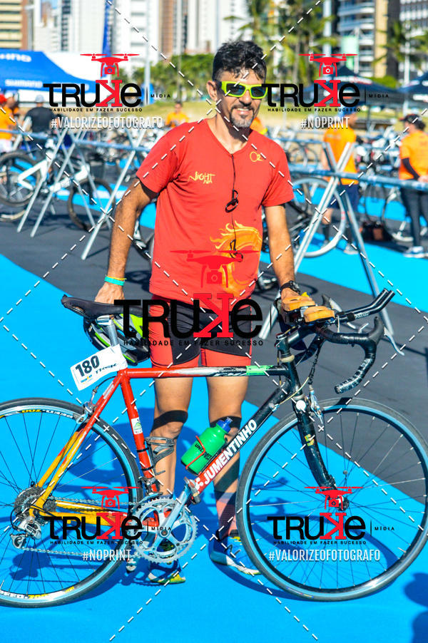 Compra tus fotos del eventoBike Check in IronMan 70.3  Fortaleza En Fotop