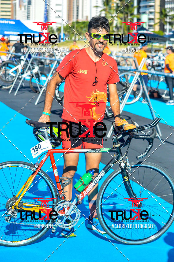 Compra tus fotos del eventoBike Check in IronMan 70.3  Fortaleza En Fotop
