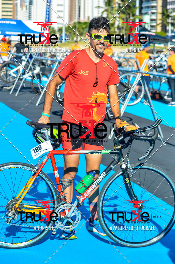 Compra tus fotos del eventoBike Check in IronMan 70.3  Fortaleza En Fotop