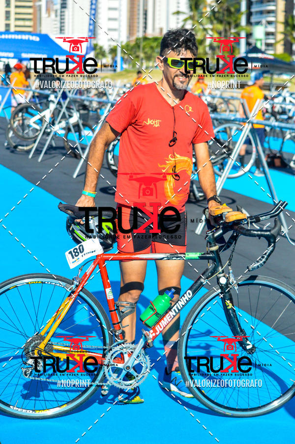 Compra tus fotos del eventoBike Check in IronMan 70.3  Fortaleza En Fotop