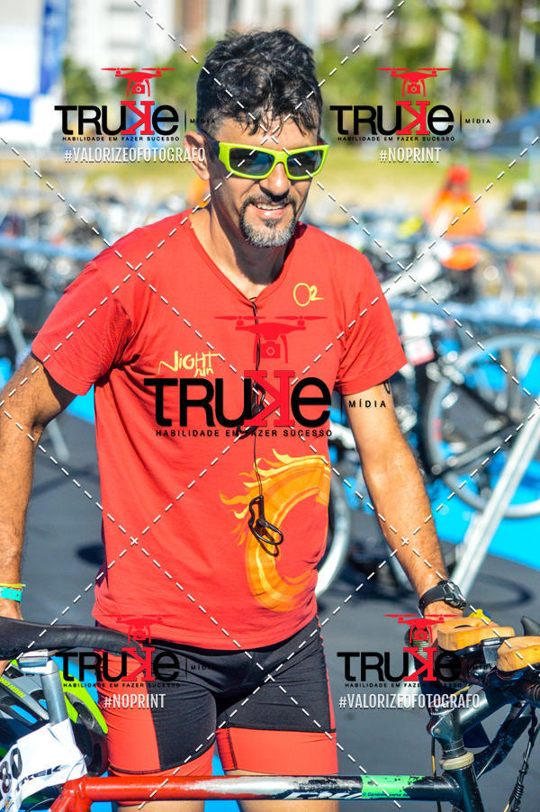 Compra tus fotos del eventoBike Check in IronMan 70.3  Fortaleza En Fotop