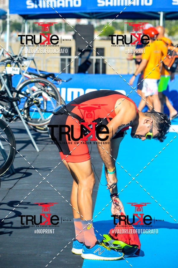 Compra tus fotos del eventoBike Check in IronMan 70.3  Fortaleza En Fotop