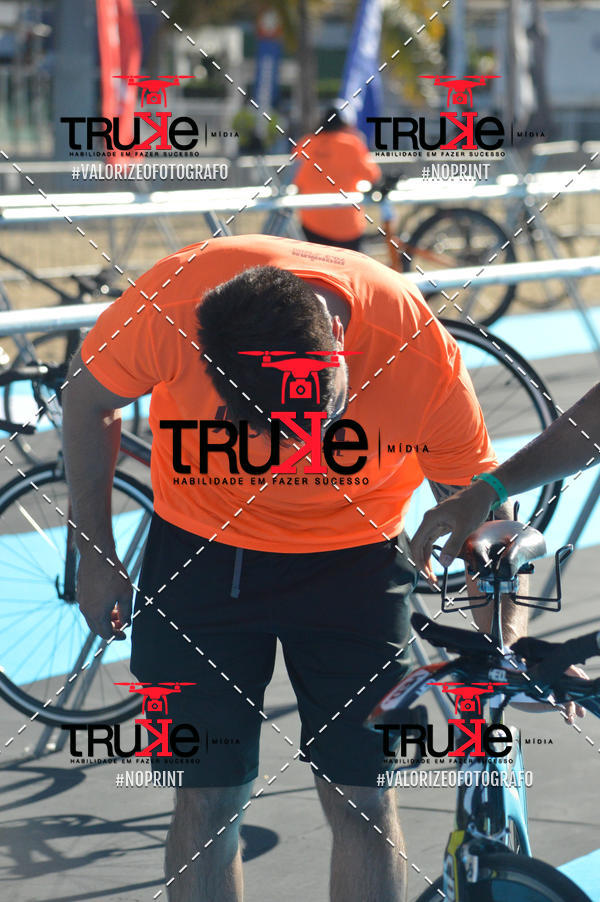 Buy your photos of the eventBike Check in IronMan 70.3  Fortaleza on Fotop