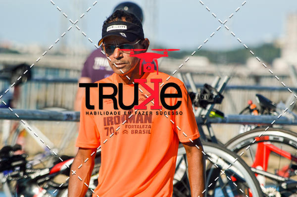 Buy your photos of the eventBike Check in IronMan 70.3  Fortaleza on Fotop