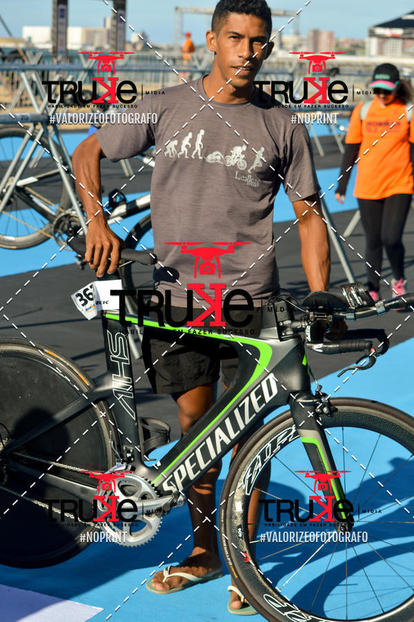 Buy your photos of the eventBike Check in IronMan 70.3  Fortaleza on Fotop