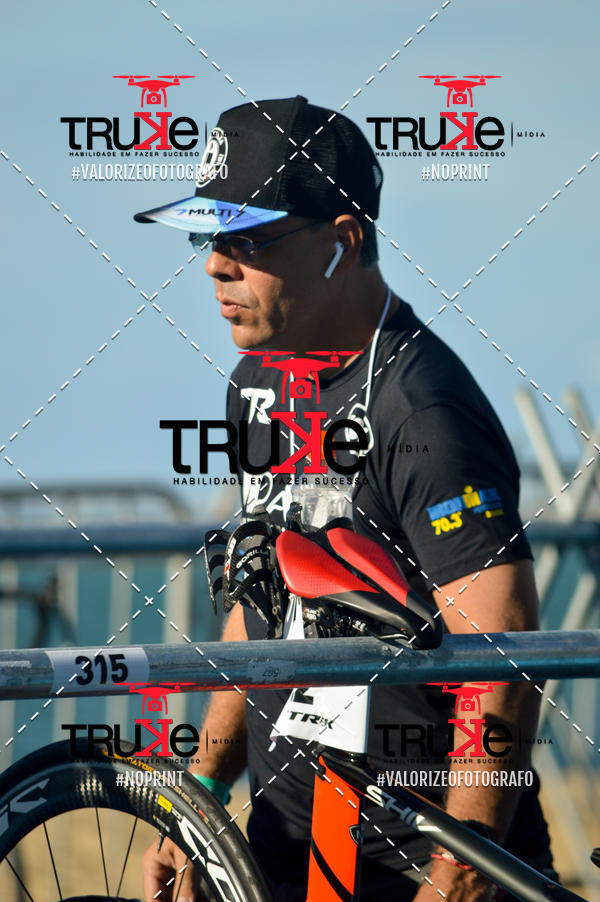 Buy your photos of the eventBike Check in IronMan 70.3  Fortaleza on Fotop