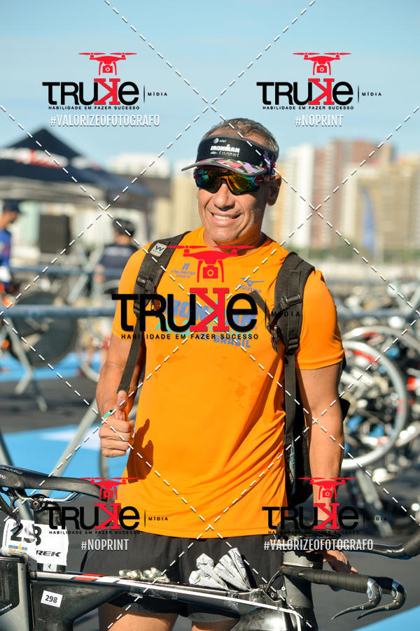 Buy your photos of the eventBike Check in IronMan 70.3  Fortaleza on Fotop