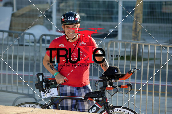 Buy your photos of the eventBike Check in IronMan 70.3  Fortaleza on Fotop