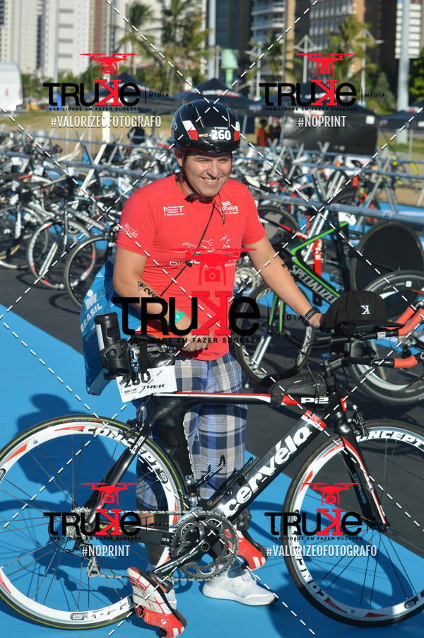 Buy your photos of the eventBike Check in IronMan 70.3  Fortaleza on Fotop