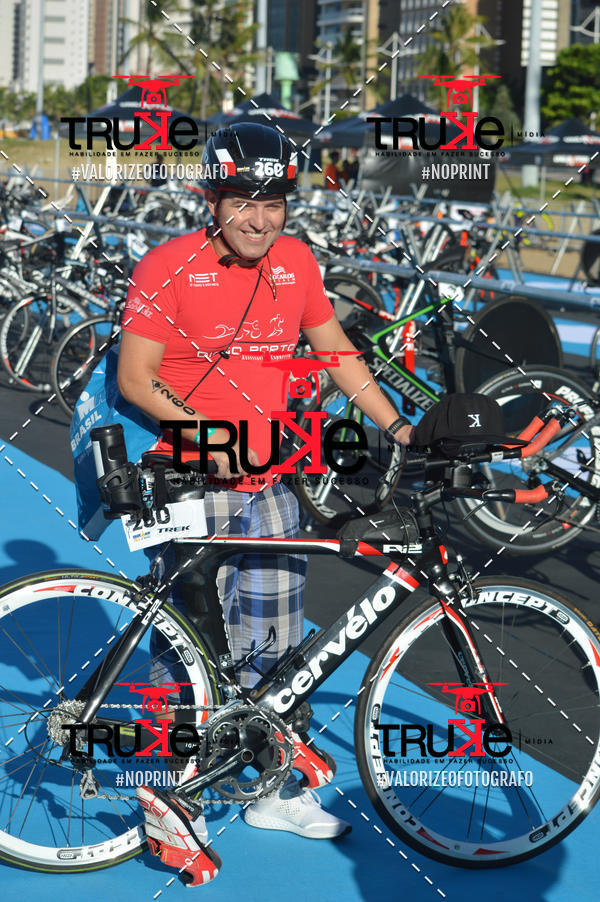Buy your photos of the eventBike Check in IronMan 70.3  Fortaleza on Fotop