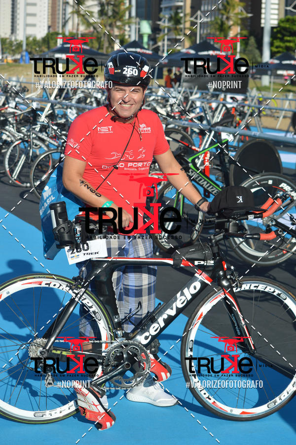 Buy your photos of the eventBike Check in IronMan 70.3  Fortaleza on Fotop